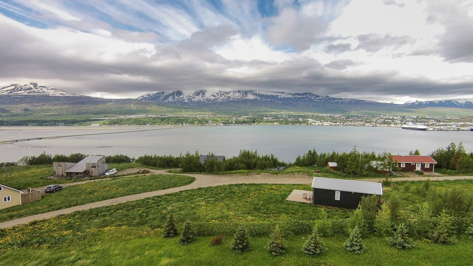 Viking Cottages And Apartments Akureyri Esterno foto